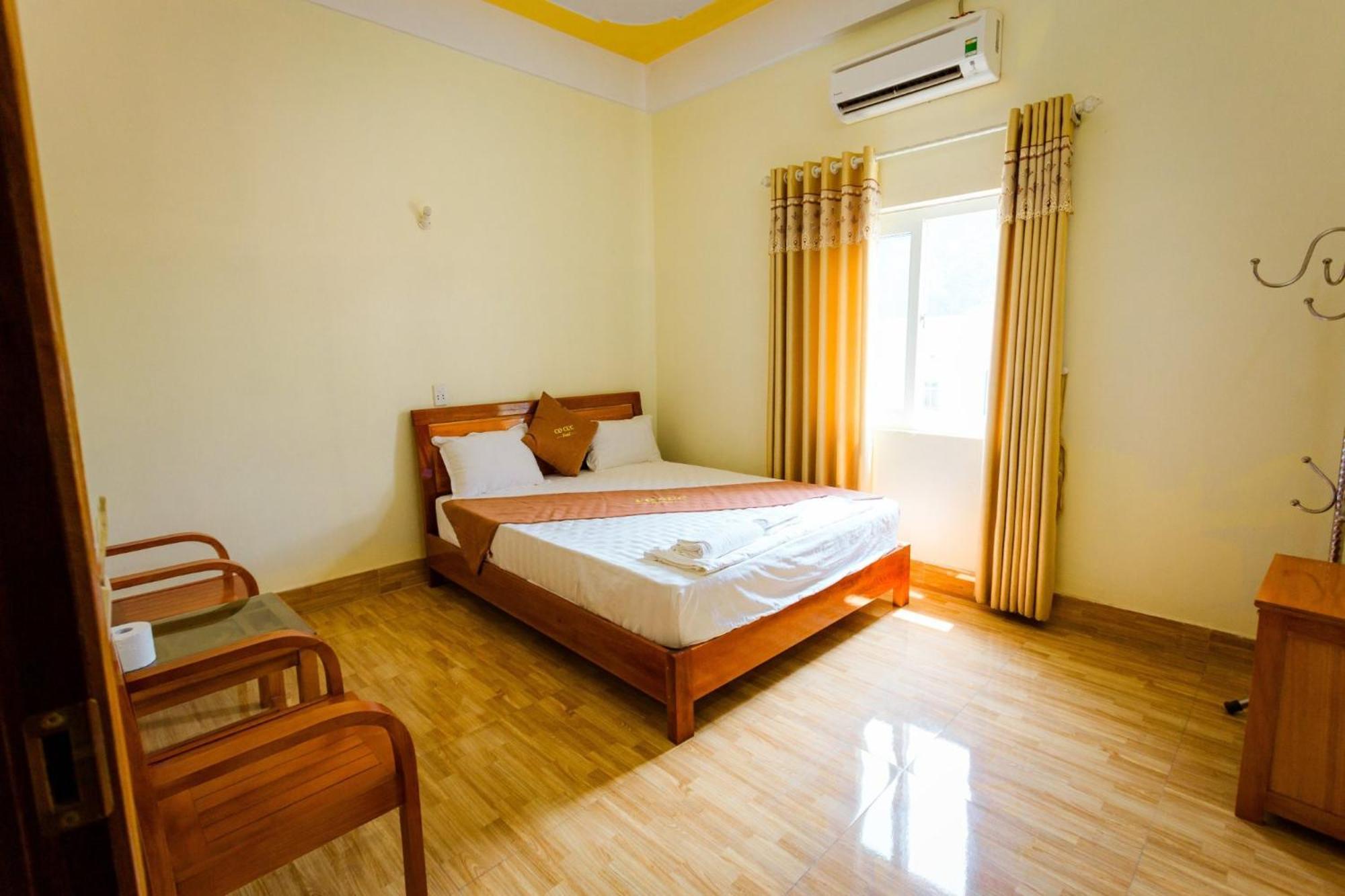 Hotel Co Cuc Cu Lac Kültér fotó